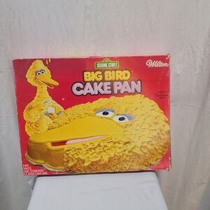Vintage 1970s Wilton Big Bird Cake Pan